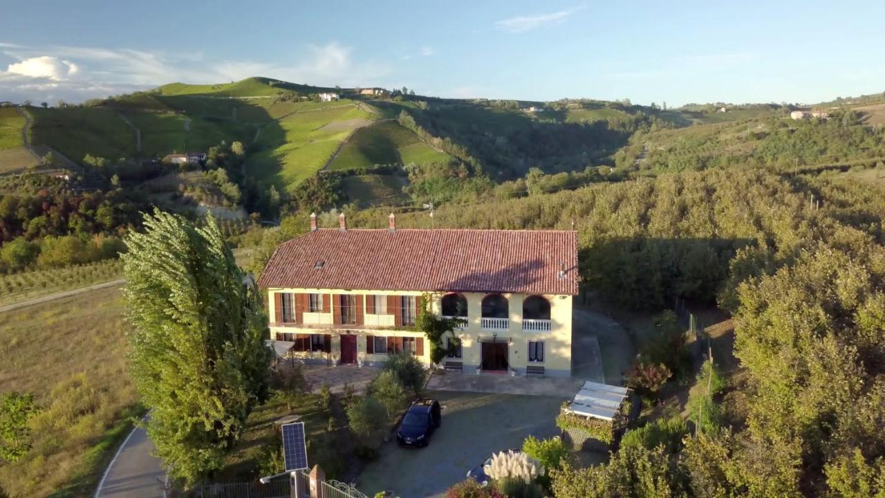Landhuis La Casa Dei Masue' Alba (Piedmont)